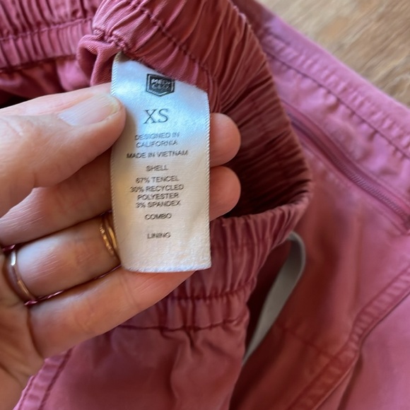 Mediclo Scrub Set - Picture 4 of 4